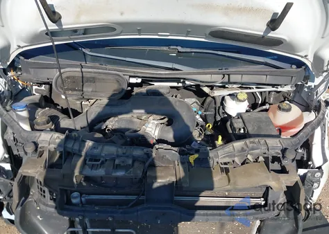 2018 Ford Transit-250 из США, поврежденный, VIN 1FTYR2ZM5JKB03155